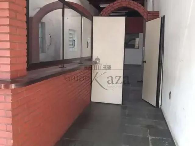 Casa / Sobrado Comercial para Locação em Jacareí/SP Centro