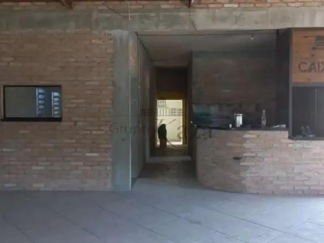 Casa / Sobrado Comercial para Locação em Jacareí/SP Jardim Califórnia