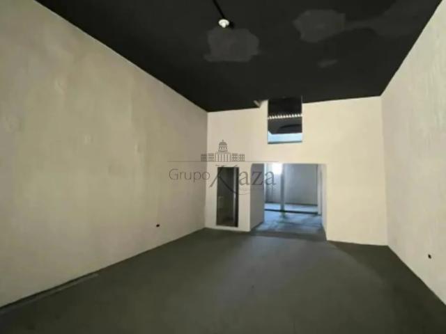 Casa / Sobrado Comercial para Locação em Jacareí/SP Jardim Santa Maria