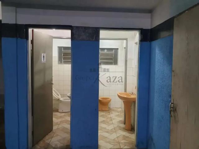 Casa / Sobrado Comercial para Locação em Jacareí/SP Jardim Paraíso