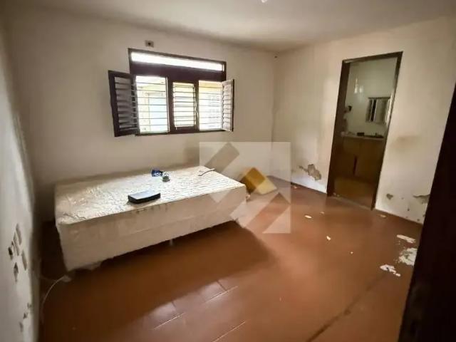 Casa / Sobrado Comercial para Locação em João Pessoa/PB Estados 4 Quartos
