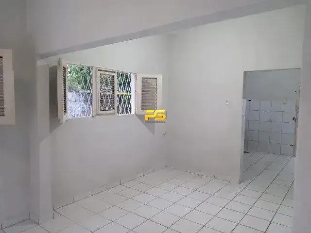 Casa / Sobrado Comercial para Locação em João Pessoa/PB Estados 4 Quartos