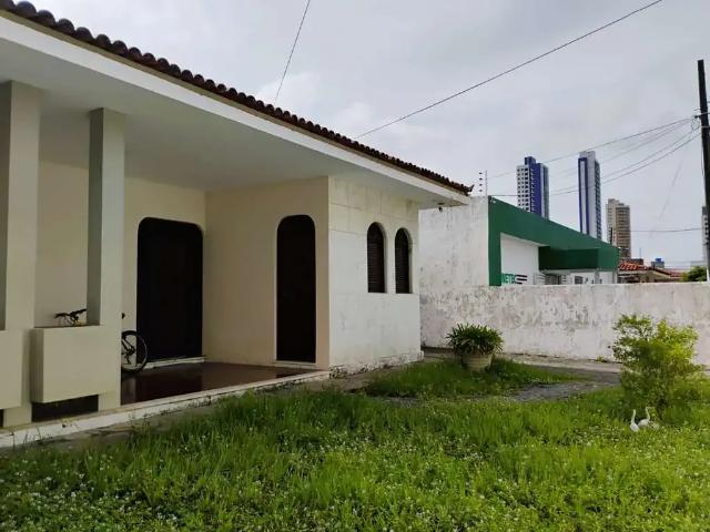Casa / Sobrado Comercial para Locação em João Pessoa/PB Estados