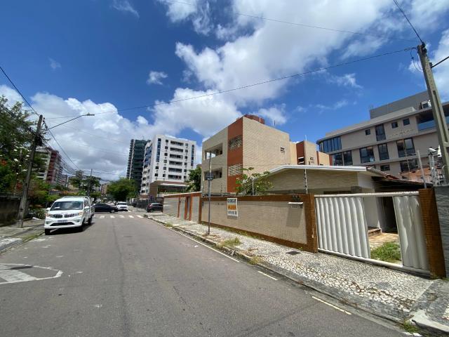 Casa / Sobrado Comercial para Locação em João Pessoa/PB Manaíra