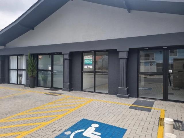 Casa / Sobrado Comercial para Locação em Joinville/SC América