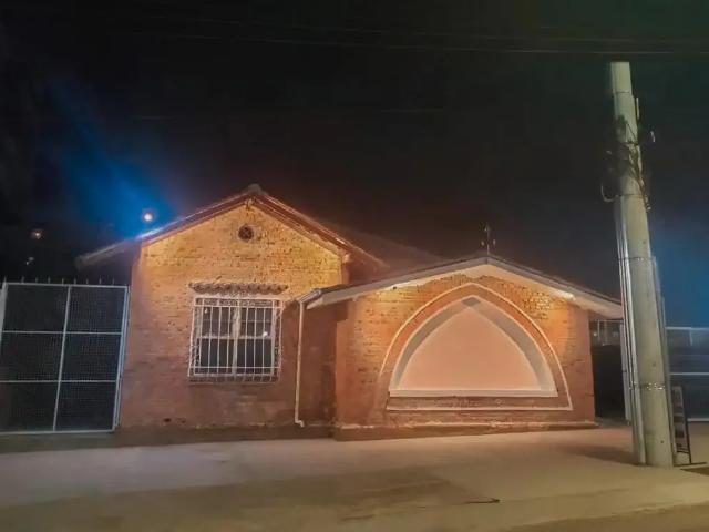 Casa / Sobrado Comercial para Locação em Joinville/SC Anita Garibaldi