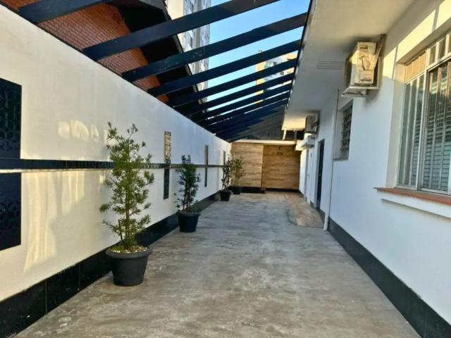 Casa / Sobrado Comercial para Locação em Joinville/SC Anita Garibaldi