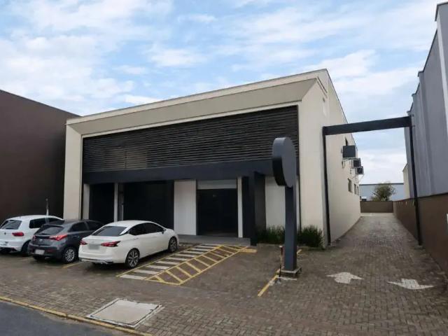 Casa / Sobrado Comercial para Locação em Joinville/SC Bucarein