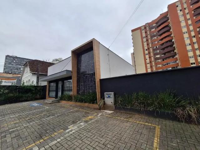 Casa / Sobrado Comercial para Locação em Joinville/SC Centro