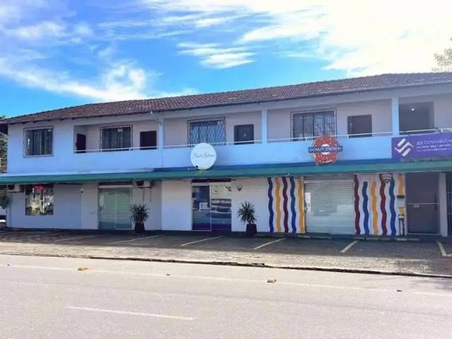 Casa / Sobrado Comercial para Locação em Joinville/SC Glória