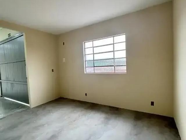 Casa / Sobrado Comercial para Locação em Joinville/SC Petrópolis