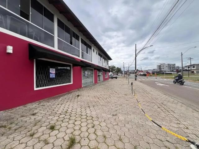 Casa / Sobrado Comercial para Locação em Joinville/SC Saguaçu
