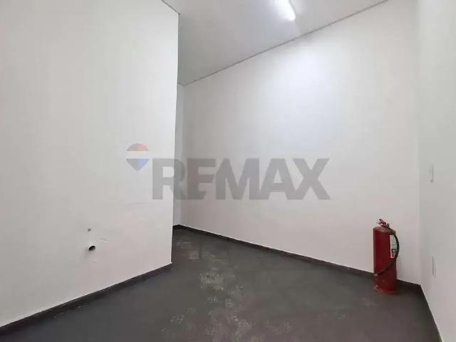 Casa / Sobrado Comercial para Locação em Leme/SP Centro 2 Quartos