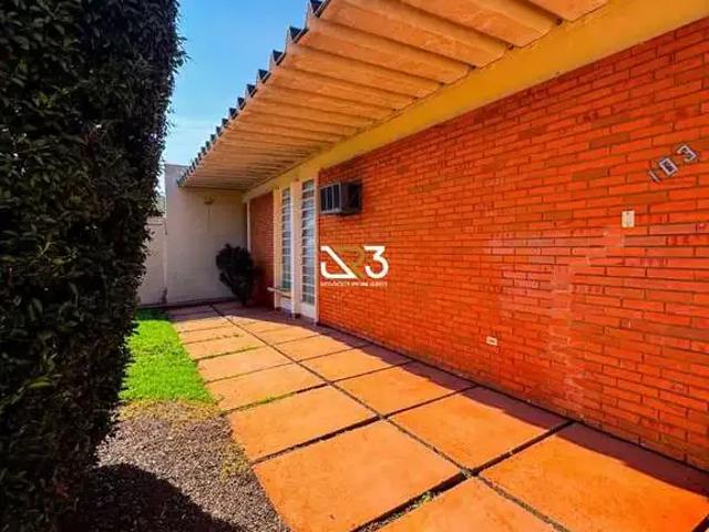 Casa / Sobrado Comercial para Locação em Londrina/PR Canadá