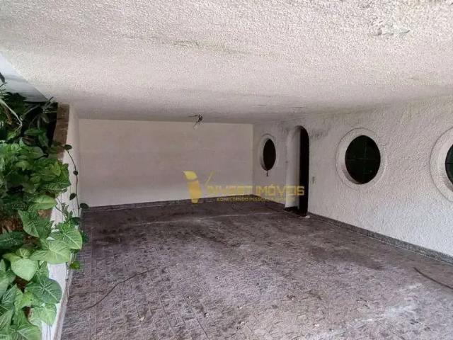 Casa / Sobrado Comercial para Locação em Londrina/PR Vitória 7 Quartos