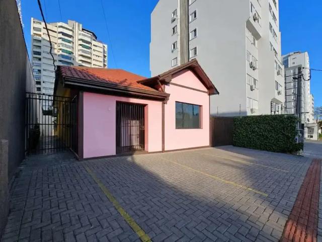 Casa / Sobrado Comercial para Locação em Londrina/PR Vila Ipiranga