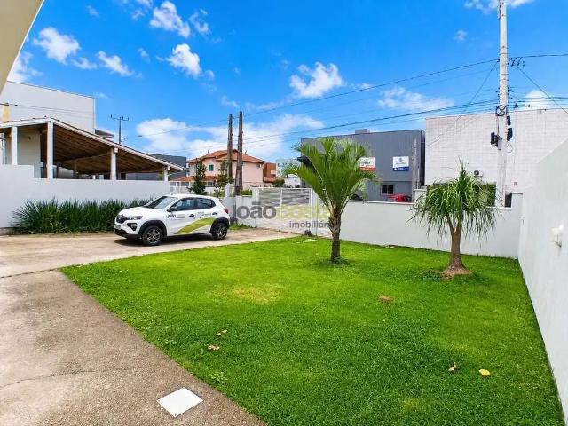 Casa / Sobrado Comercial para Locação em Palhoça/SC Aririu 2 Quartos