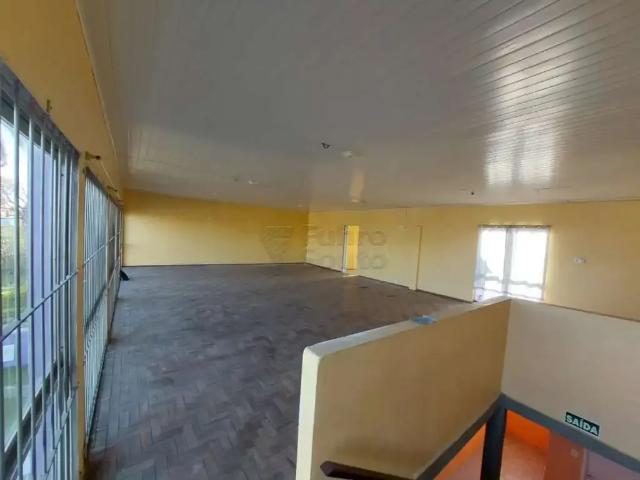 Casa / Sobrado Comercial para Locação em Pelotas/RS Três Vendas 3 Quartos