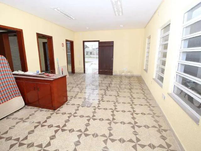 Casa / Sobrado Comercial para Locação em Pelotas/RS Areal