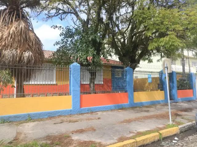 Casa / Sobrado Comercial para Locação em Pelotas/RS Centro 4 Quartos