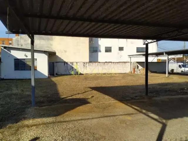 Casa / Sobrado Comercial para Locação em Pindamonhangaba/SP Centro