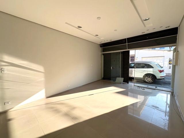 Casa / Sobrado Comercial para Locação em Pindamonhangaba/SP Centro 1 Quartos