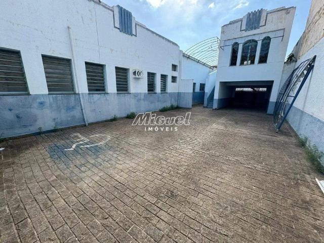Casa / Sobrado Comercial para Locação em Piracicaba/SP Centro