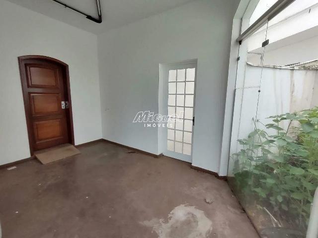 Casa / Sobrado Comercial para Locação em Piracicaba/SP Cidade Jardim 4 Quartos