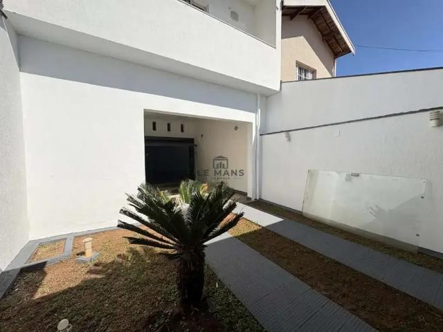 Casa / Sobrado Comercial para Locação em Piracicaba/SP Piracicamirim 3 Quartos