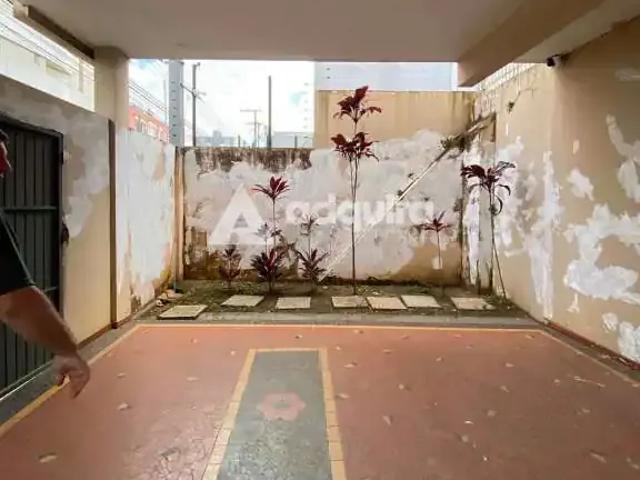 Casa / Sobrado Comercial para Locação em Ponta Grossa/PR Estrela
