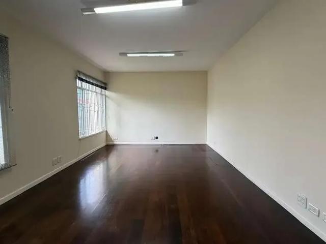 Casa / Sobrado Comercial para Locação em Ponta Grossa/PR Estrela