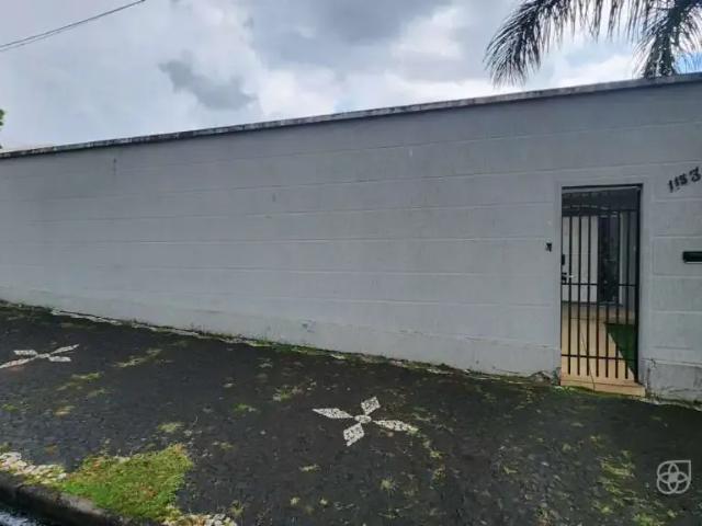 Casa / Sobrado Comercial para Locação em Ponta Grossa/PR Jardim Carvalho