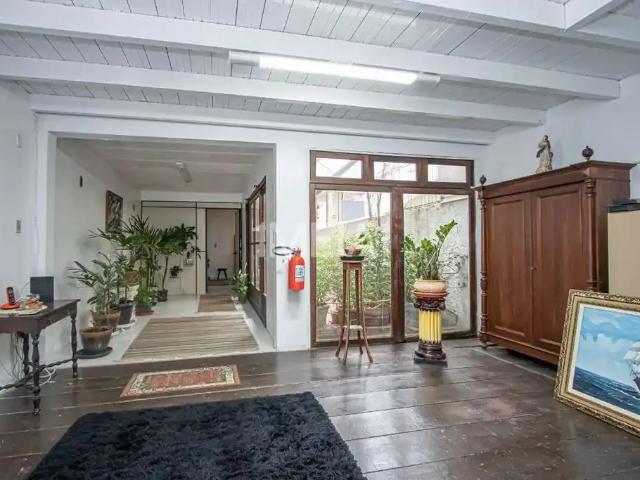 Casa / Sobrado Comercial para Locação em Porto Alegre/RS Moinhos de Vento