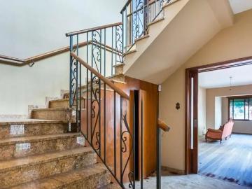 Casa / Sobrado Comercial para Locação em Porto Alegre/RS Moinhos de Vento 5 Quartos