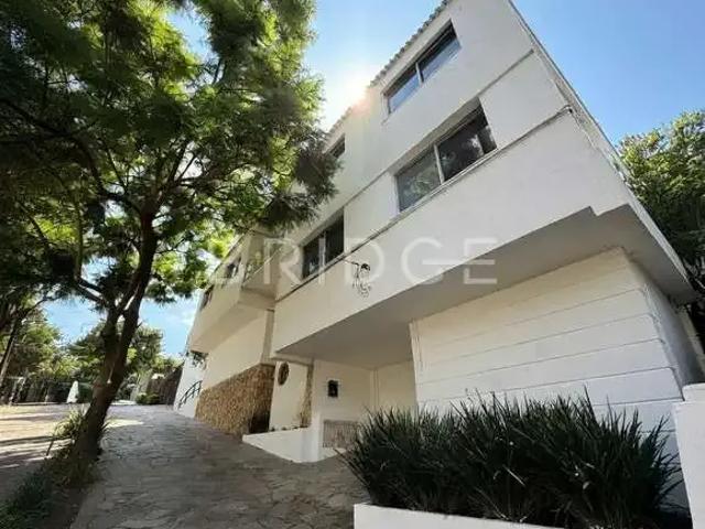 Casa / Sobrado Comercial para Locação em Porto Alegre/RS Auxiliadora