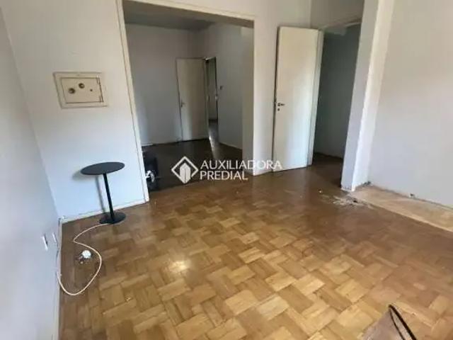 Casa / Sobrado Comercial para Locação em Porto Alegre/RS Auxiliadora 3 Quartos