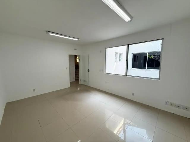 Casa / Sobrado Comercial para Locação em Porto Alegre/RS Auxiliadora