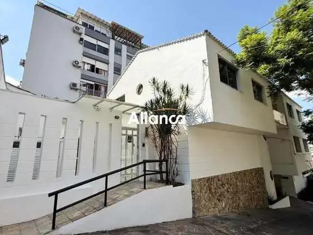 Casa / Sobrado Comercial para Locação em Porto Alegre/RS Auxiliadora
