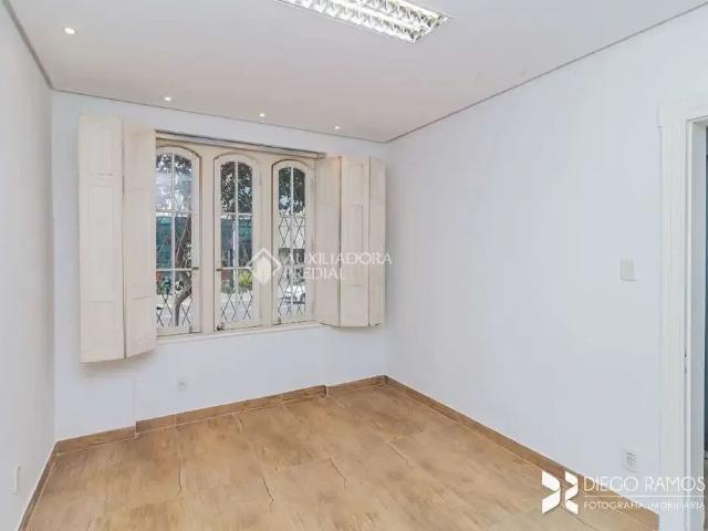 Casa / Sobrado Comercial para Locação em Porto Alegre/RS Auxiliadora