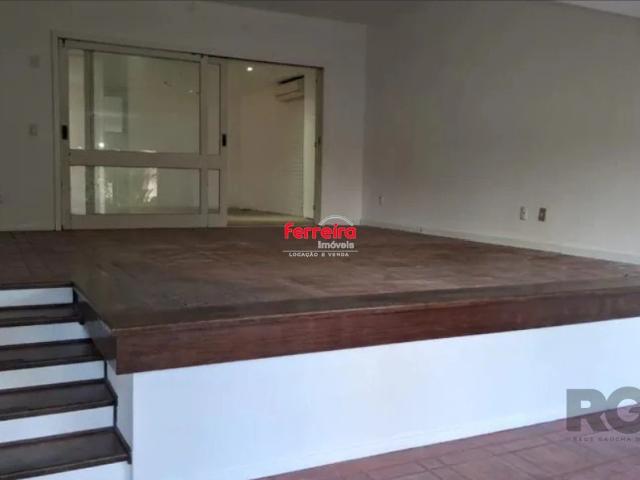 Casa / Sobrado Comercial para Locação em Porto Alegre/RS Bela Vista