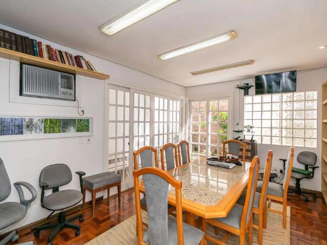 Casa / Sobrado Comercial para Locação em Porto Alegre/RS Centro Histórico