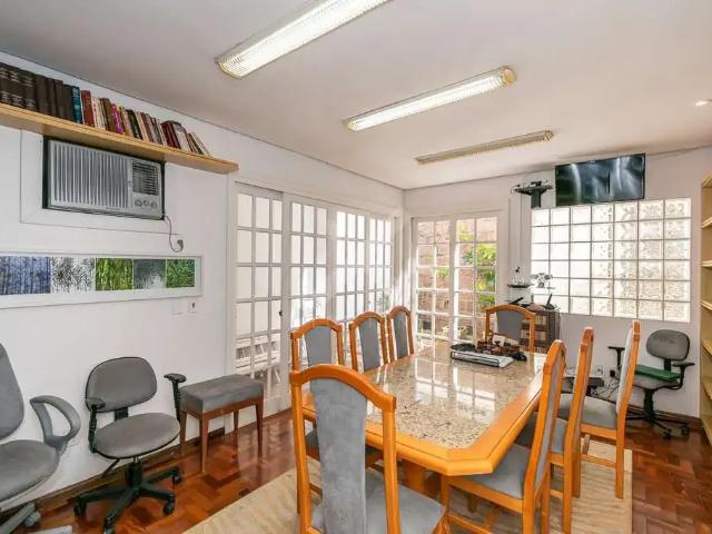 Casa / Sobrado Comercial para Locação em Porto Alegre/RS Centro Histórico