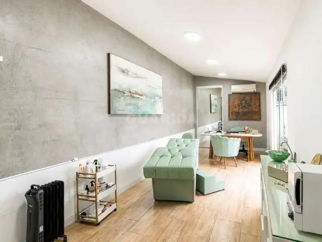 Casa / Sobrado Comercial para Locação em Porto Alegre/RS Chácara das Pedras 3 Quartos