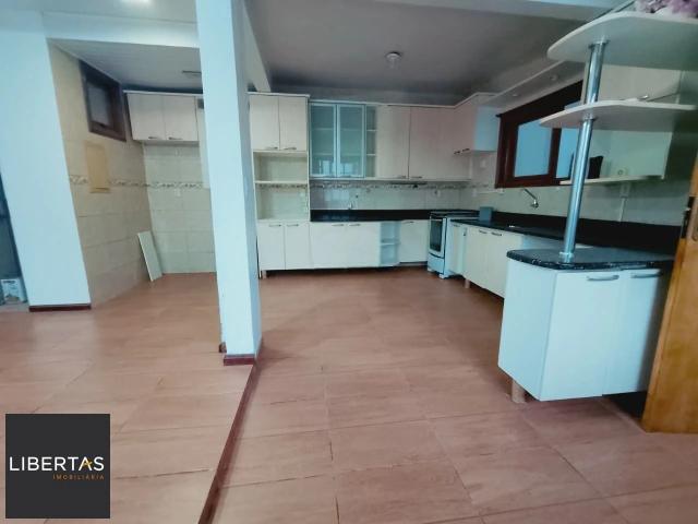 Casa / Sobrado Comercial para Locação em Porto Alegre/RS Cristo Redentor 2 Quartos