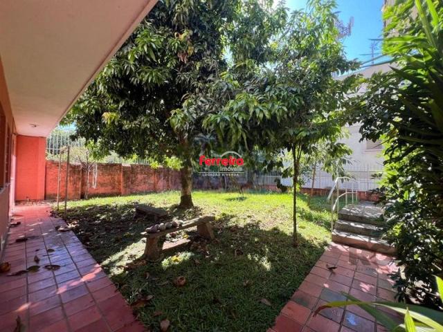 Casa / Sobrado Comercial para Locação em Porto Alegre/RS Floresta