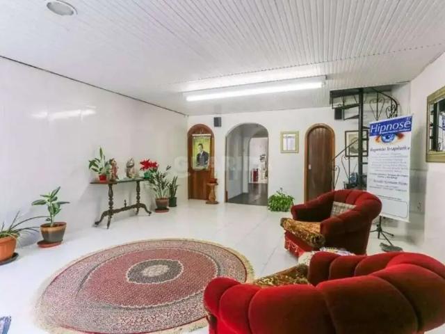 Casa / Sobrado Comercial para Locação em Porto Alegre/RS Floresta