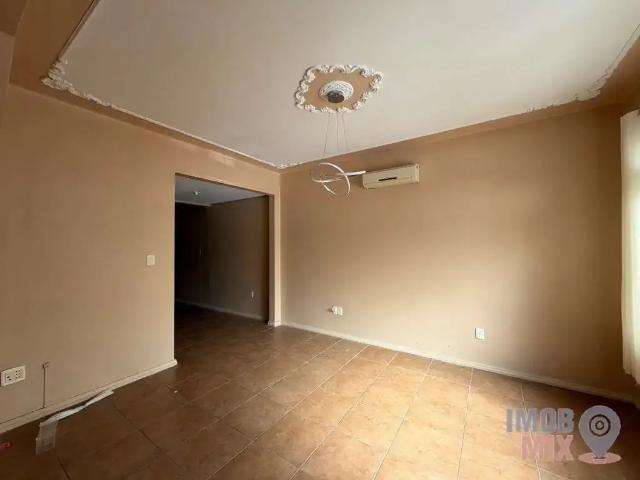 Casa / Sobrado Comercial para Locação em Porto Alegre/RS Floresta