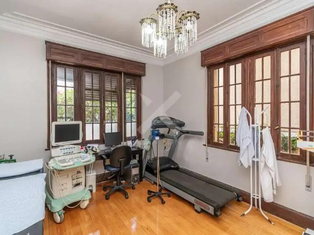 Casa / Sobrado Comercial para Locação em Porto Alegre/RS Independência