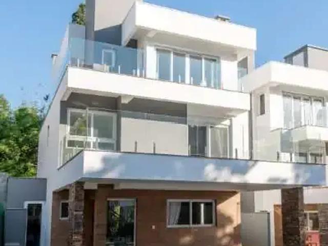 Casa / Sobrado Comercial para Locação em Porto Alegre/RS Ipanema 3 Quartos