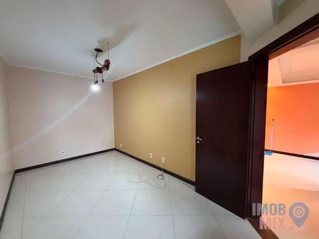 Casa / Sobrado Comercial para Locação em Porto Alegre/RS Jardim Itu Sabará